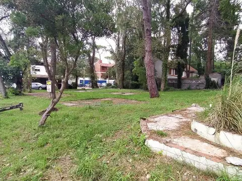 Local en Venta en Puertos - Barrio Marinas, USD 265.000