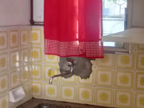 Casa en Alquiler en Jose Ingenieros, $ 650.000