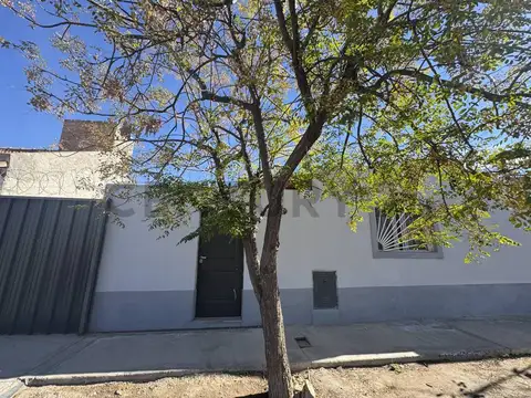 Rosario de Santa Fe 1100, Piso 0