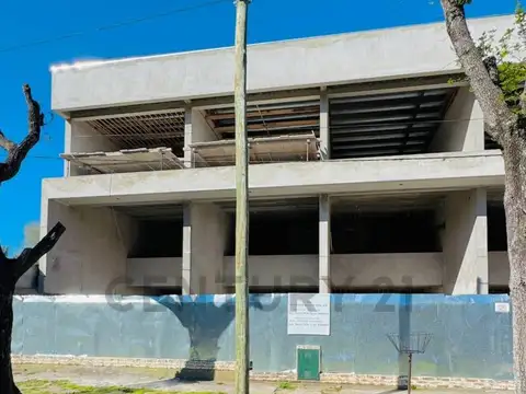 474 esquina 14b , Piso 0