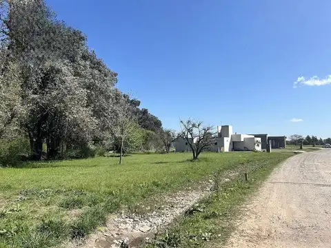 Terreno en Venta en Medal Country club, USD 18.000
