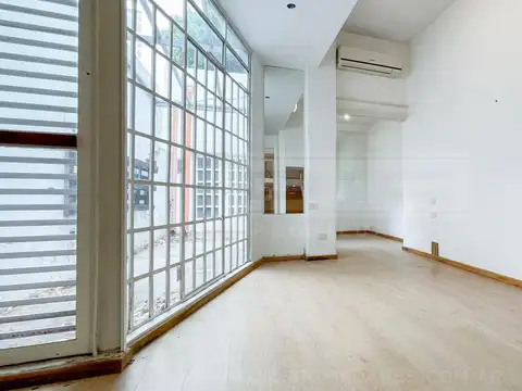 Oficina en Alquiler en Olivos, $ 900.000