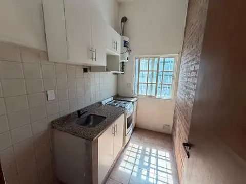 Depto Tipo Casa en Alquiler de 2 dormitorios
