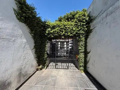 Depto Tipo Casa en Alquiler 20 años