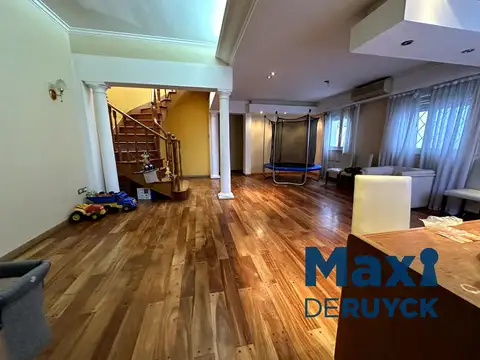 Casa Monoambiente con 3 baños