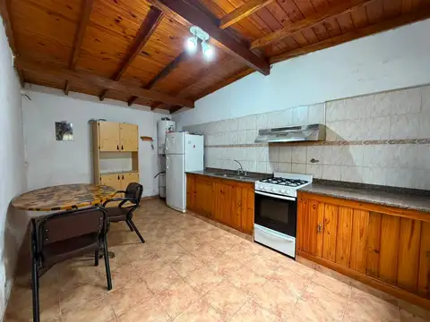 VENTA DOS CASAS EN UN MISMO LOTE MIRAMAR.