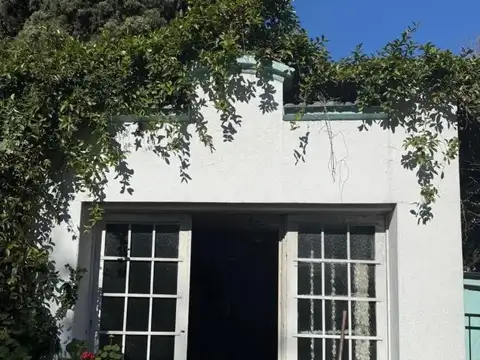 Casa 5 ambientes con 4 baños