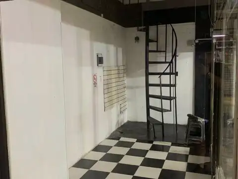 VENTA LOCAL BOEDO EN GALERIA C/ E.PISO Y SUBSUELO