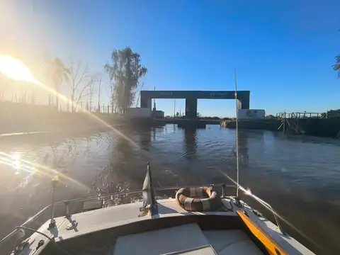 Rio Parana De Las Palmas