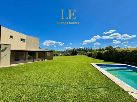 Casa en Venta en San Matias, USD 249.000