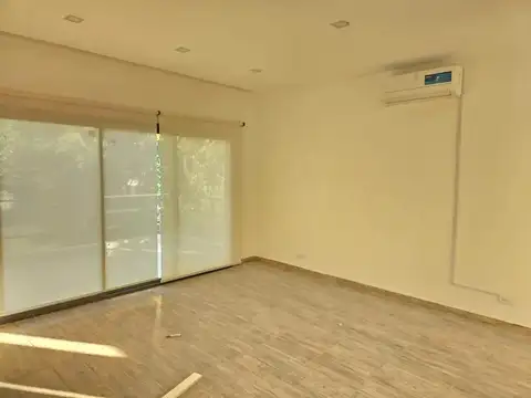 Casa en Venta en Country Club Banco Provincia, USD 350.000