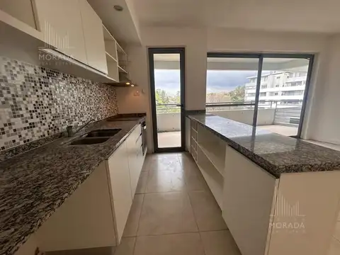 Departamento de 2 ambientes en Alquiler,  en Pilar, con cochera