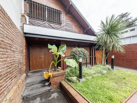 Casa en Venta Wilde de 4 amb con Quincho y Cochera