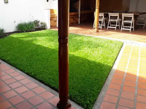 Casa en Venta en Barrio Hipico, USD 235.000