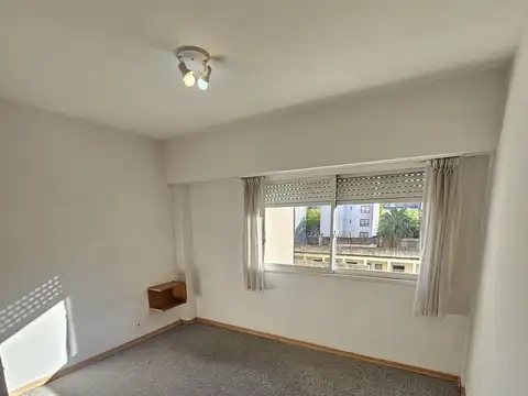 Semipiso 2 Ambientes cocina independiente con balcon y Lavadero