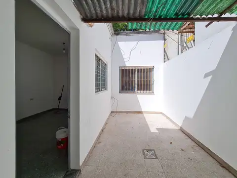 Depto Tipo Casa en Venta de 1 dormitorio