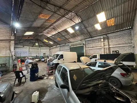 Galpón - Depósito de 600 m2 - Alquiler  - Quilmes Oeste.
