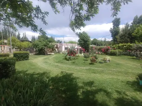 AMPLIA PROPIEDAD EN LAS COMPUERTAS, MENDOZA