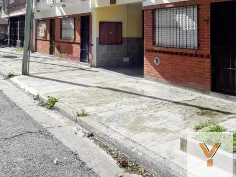 Depto Tipo Casa en Venta de 4 ambientes
