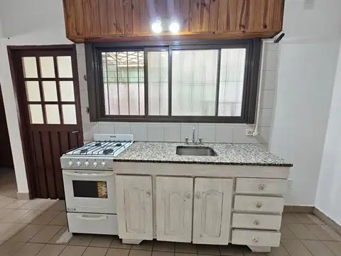 Alquiler departamento 2 ambientes en villa bosch