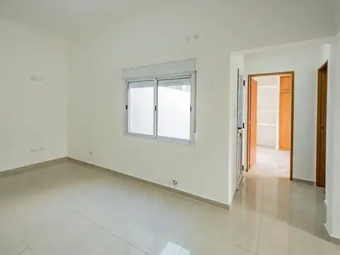 Depto Tipo Casa en Venta en Parque Avellaneda, USD 118.000