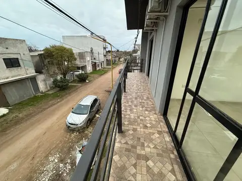Departamento en Alquiler con 1 cocheras