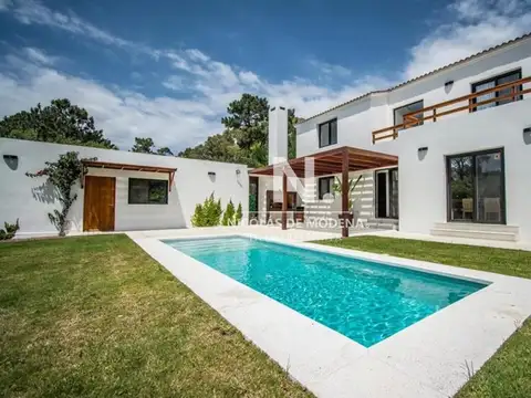 Rincon del Indio! Muy buena propiedad de excelente construcción 