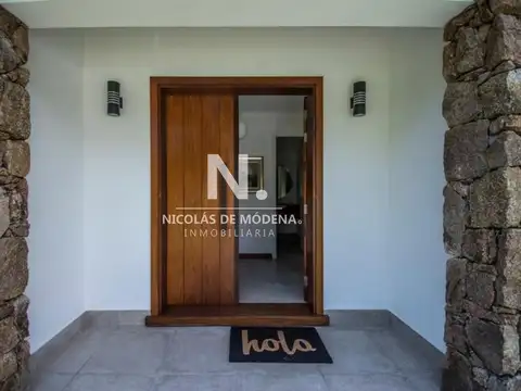 Rincon del Indio! Muy buena propiedad de excelente construcción