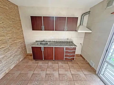 Casa en Alquiler al Oeste