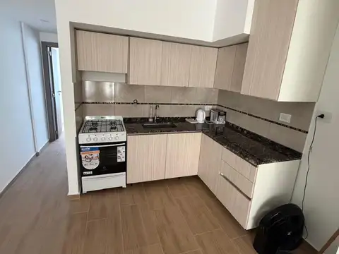 Almafuerte 1600, Piso 2