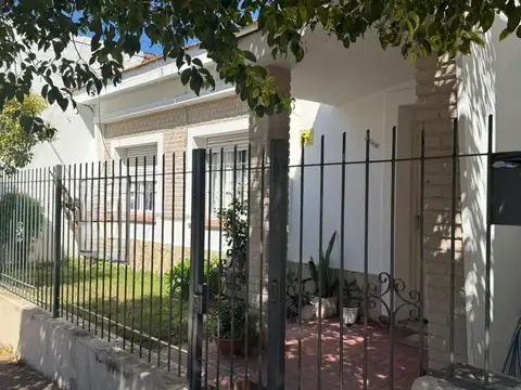 Temístocles Castellano 1900