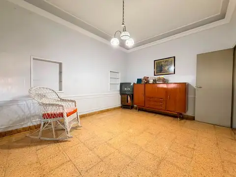 Casa 3 ambientes con 2 baños