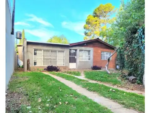 Casa en Venta en Pueblo Esther, Rosario