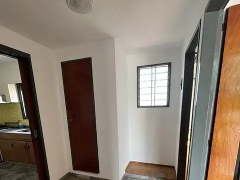 Local en Venta en Castelar Norte, USD 200.000