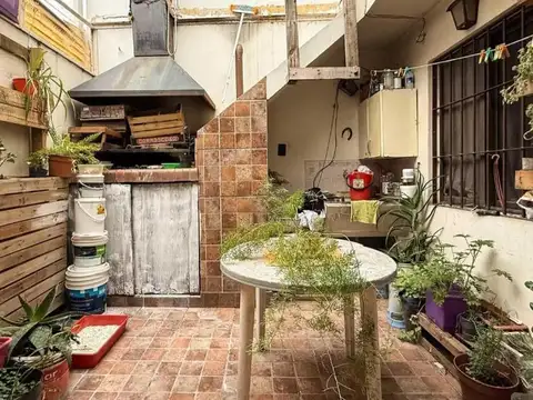 Casa en venta La Plata 43 esq. 4