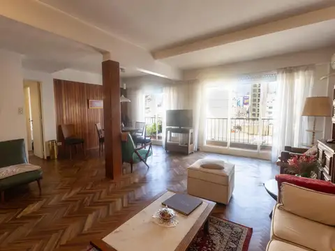 Departamento en Alquiler de 4 ambientes