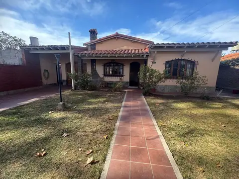 VENTA CASA APTA CRÉDITO LUJAN DE CUYO