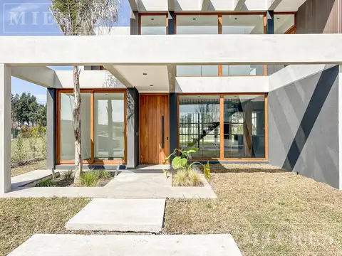 Casa en Venta en Nordelta Carpinchos, USD 695.000
