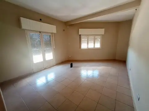 Casa en Alquiler de 1 dormitorio