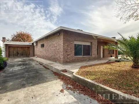 Casa en Venta en De Vicenzo Grande, USD 180.000