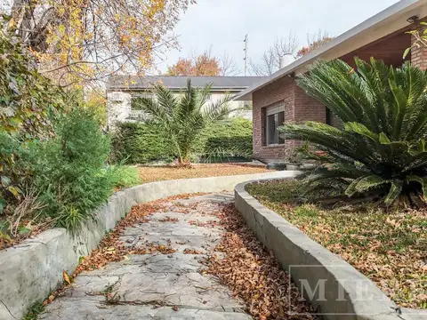 Casa en venta en De Vicenzo Grande, Pilar, Campo Municipal de Golf 1930