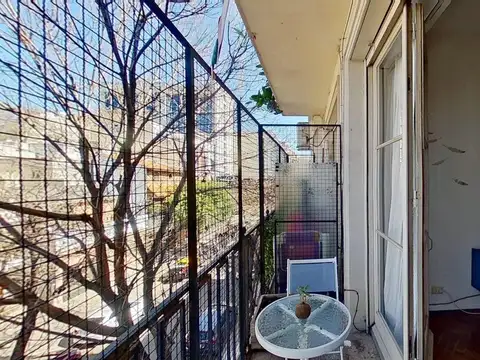 Departamento 4 ambientes con 2 baños