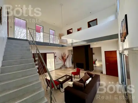 VENTA - CASA 3 DORMITORIOS - DEPENDENCIA - LOTE 1500M2 - HARÁS DEL SUR 1