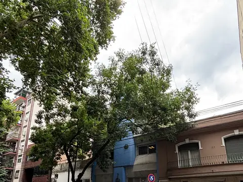 Deposito en 3 Plantas 900 m a Matros de Av Corrientes