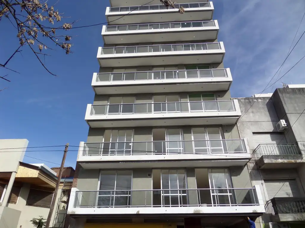 4 Nº657 ENTRE 45 Y 46