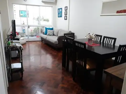 Alquiler. Coronel Diaz 1700 e/ Güemes y Charcas Palermo 2 1/2 amb