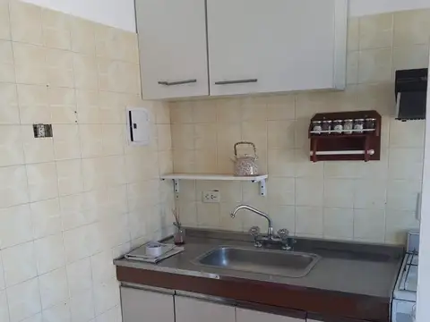 Departamento en Alquiler en Ramos Mejía, $ 350.000