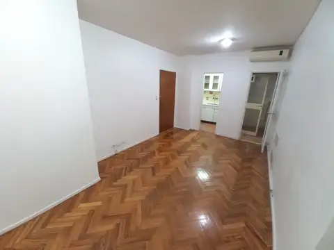 Carlos Pellegrini 1000, Piso 5