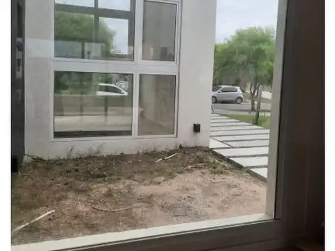 Casa en Venta en Pilar Del Este, USD 190.000