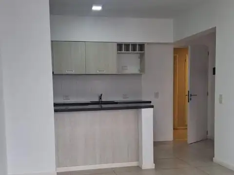 Departamento en Alquiler en Centro, $ 650.000